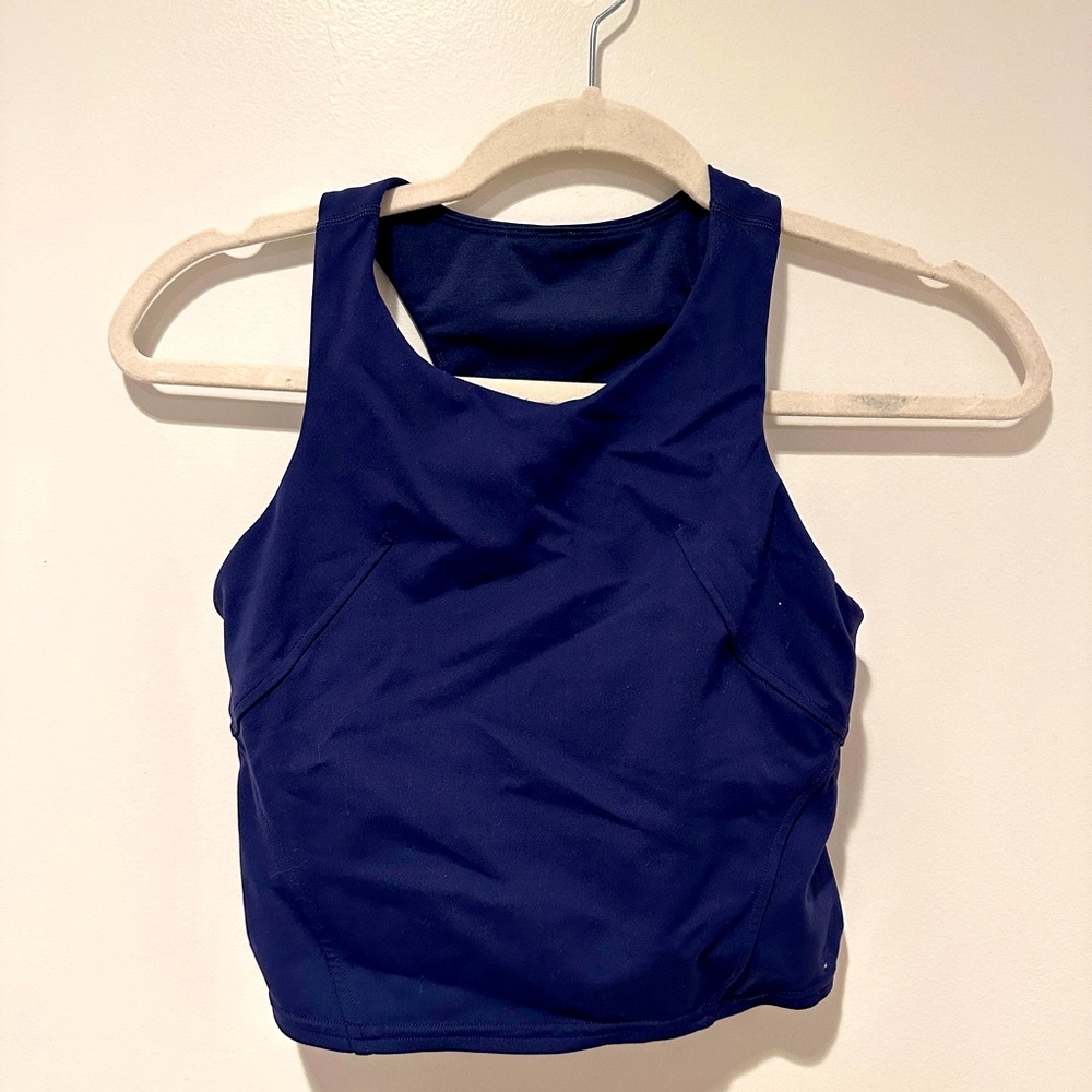 Lululemon crop top